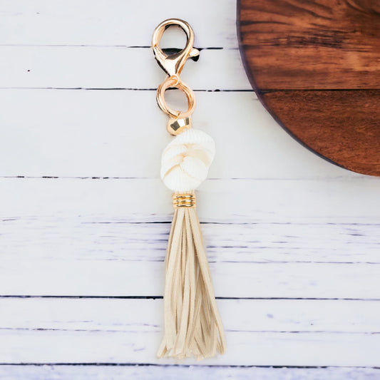 Belen Leather Tassel Shell Key Chain