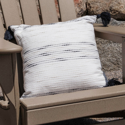 Zahara Handwoven Indoor/Outdoor 18x18 Pillow