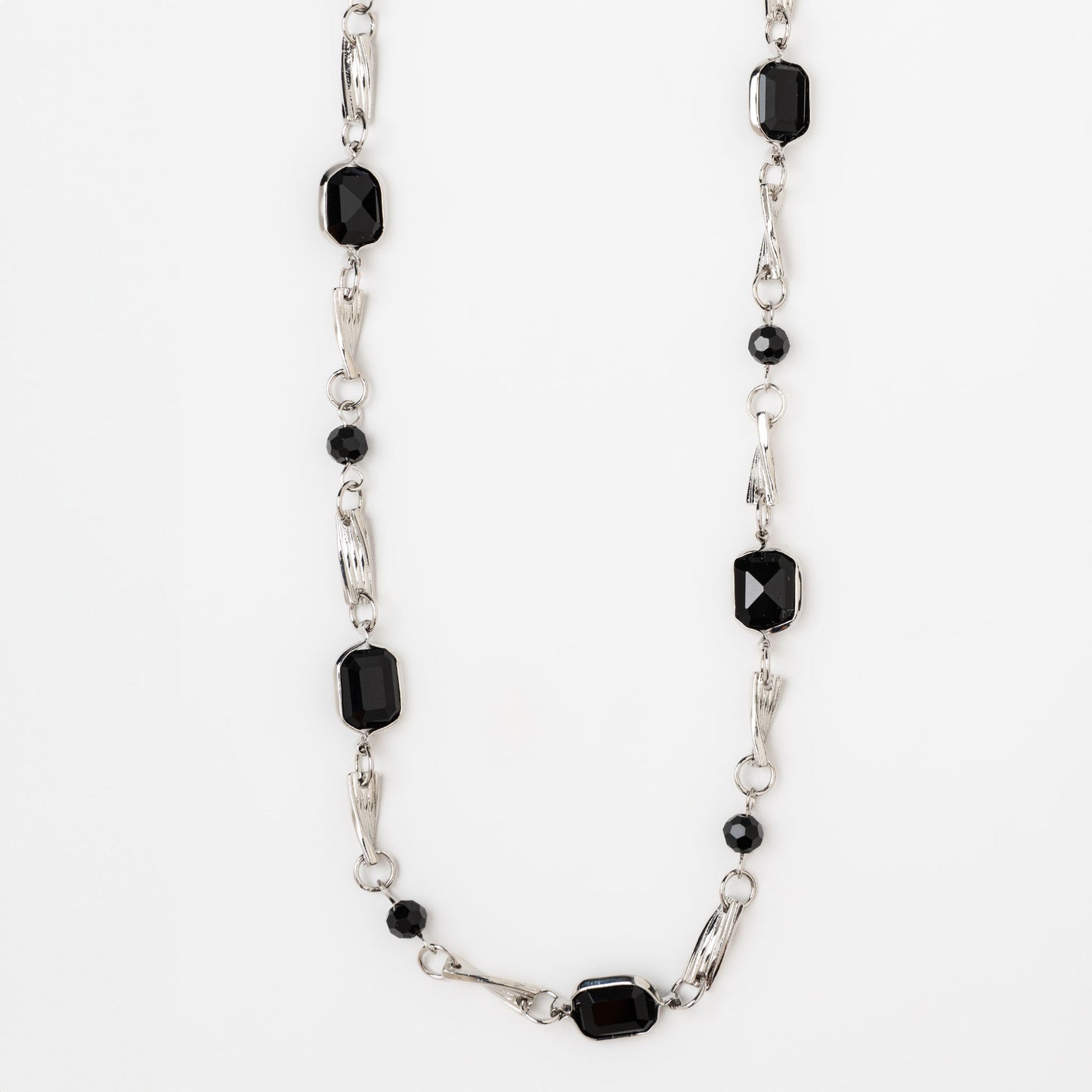 Devika Linked Necklace