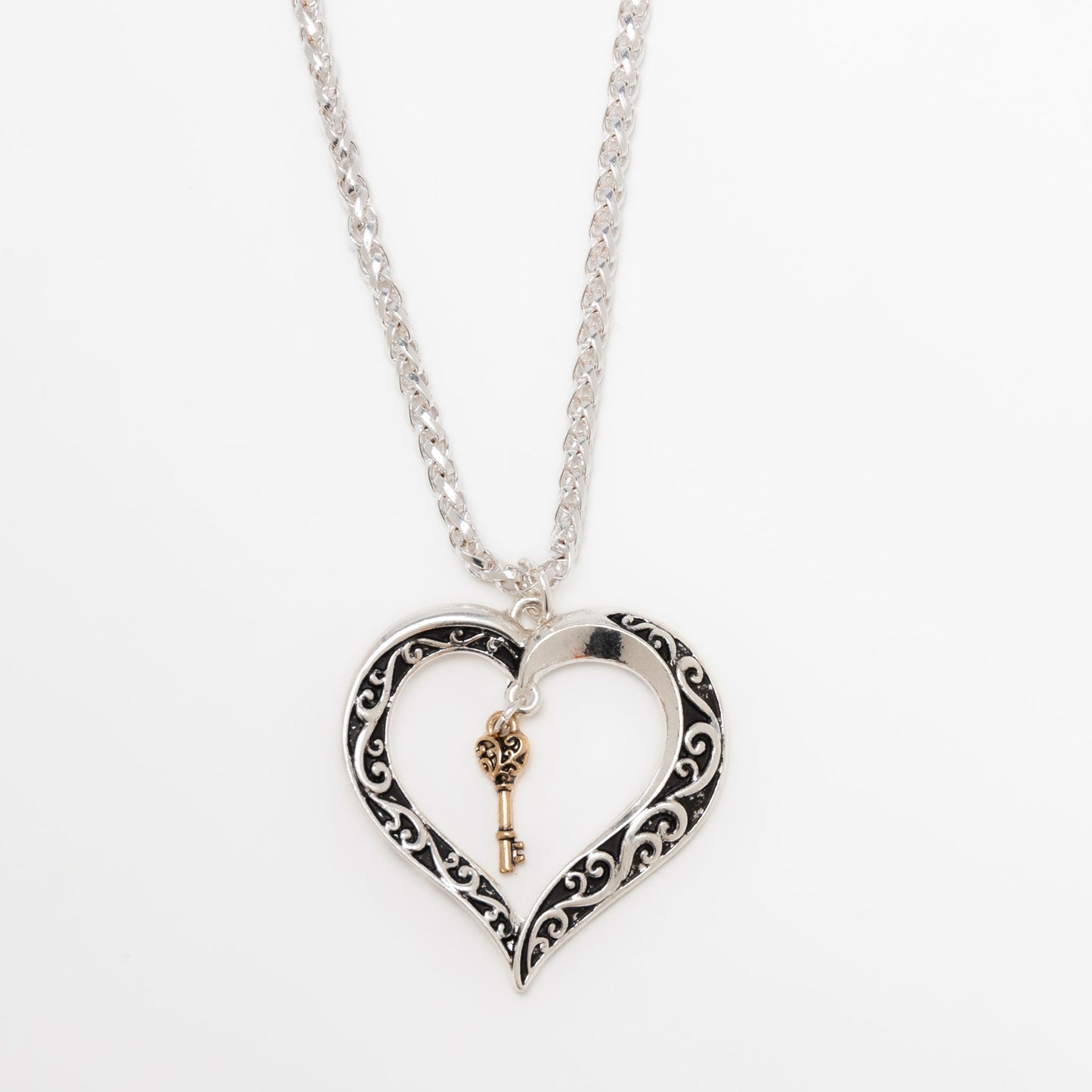 Roma Heart Pendant Necklace