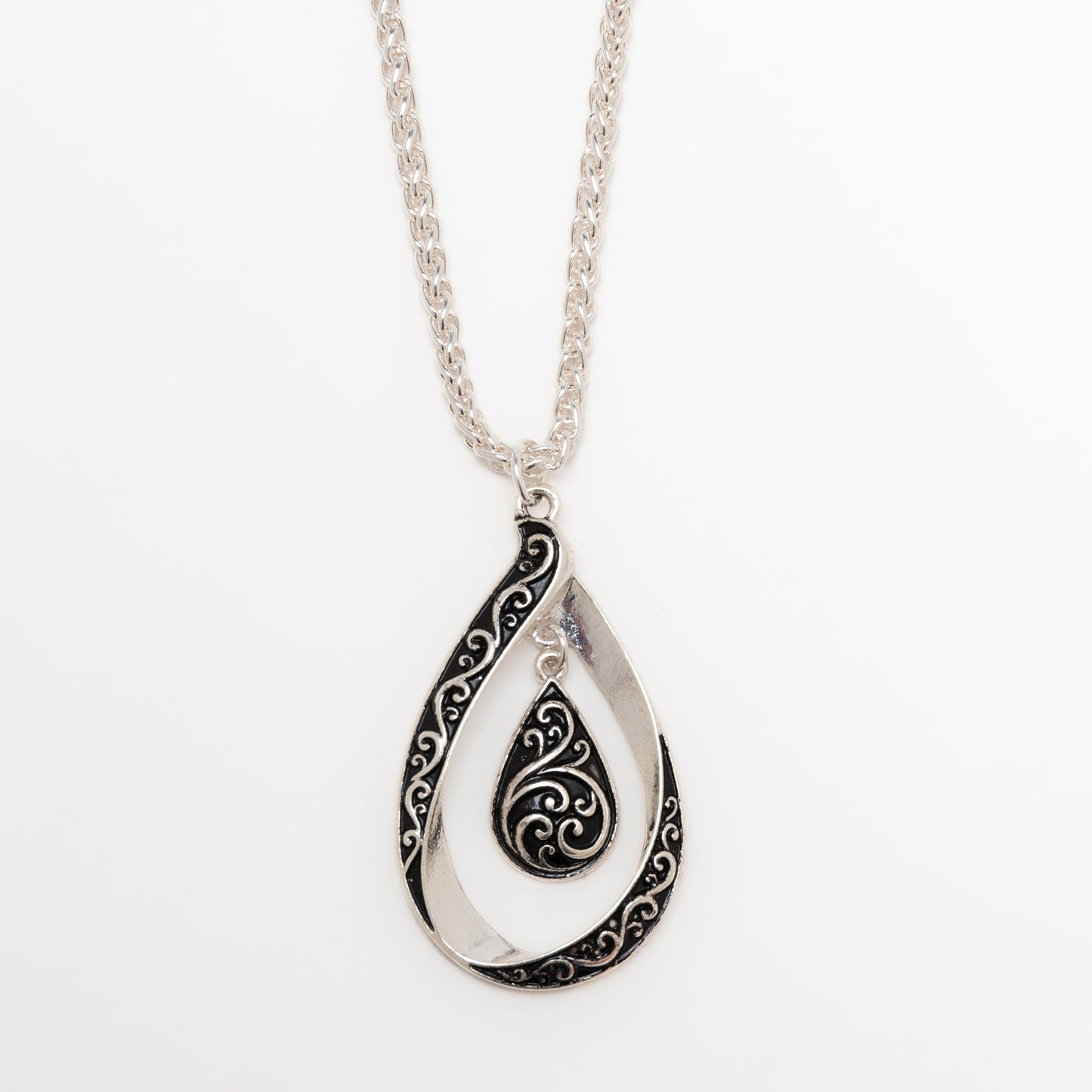 Roma Teardrop Pendant Necklace