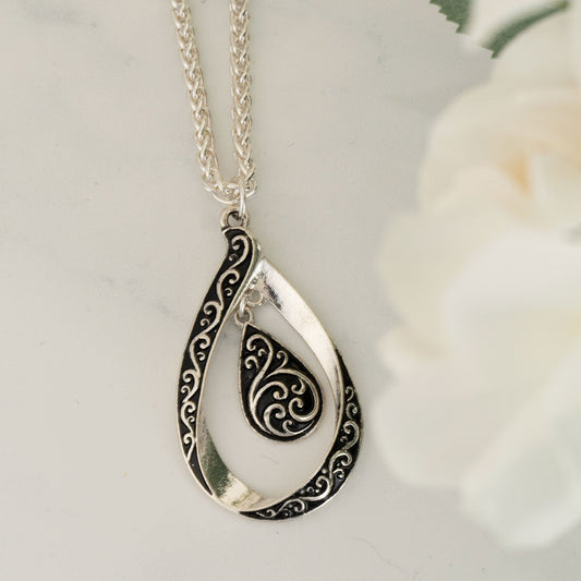 Roma Teardrop Pendant Necklace