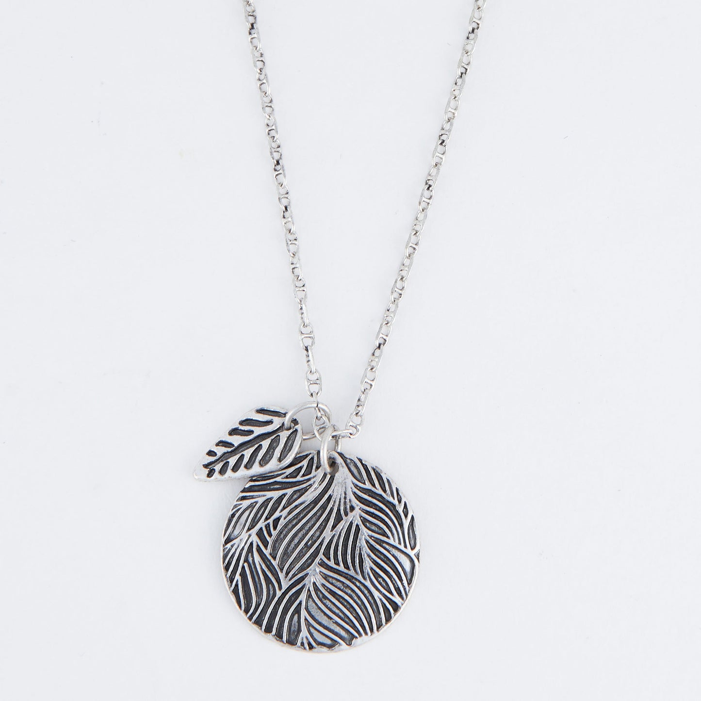 Zara Engraved Leaf Pendant Necklace