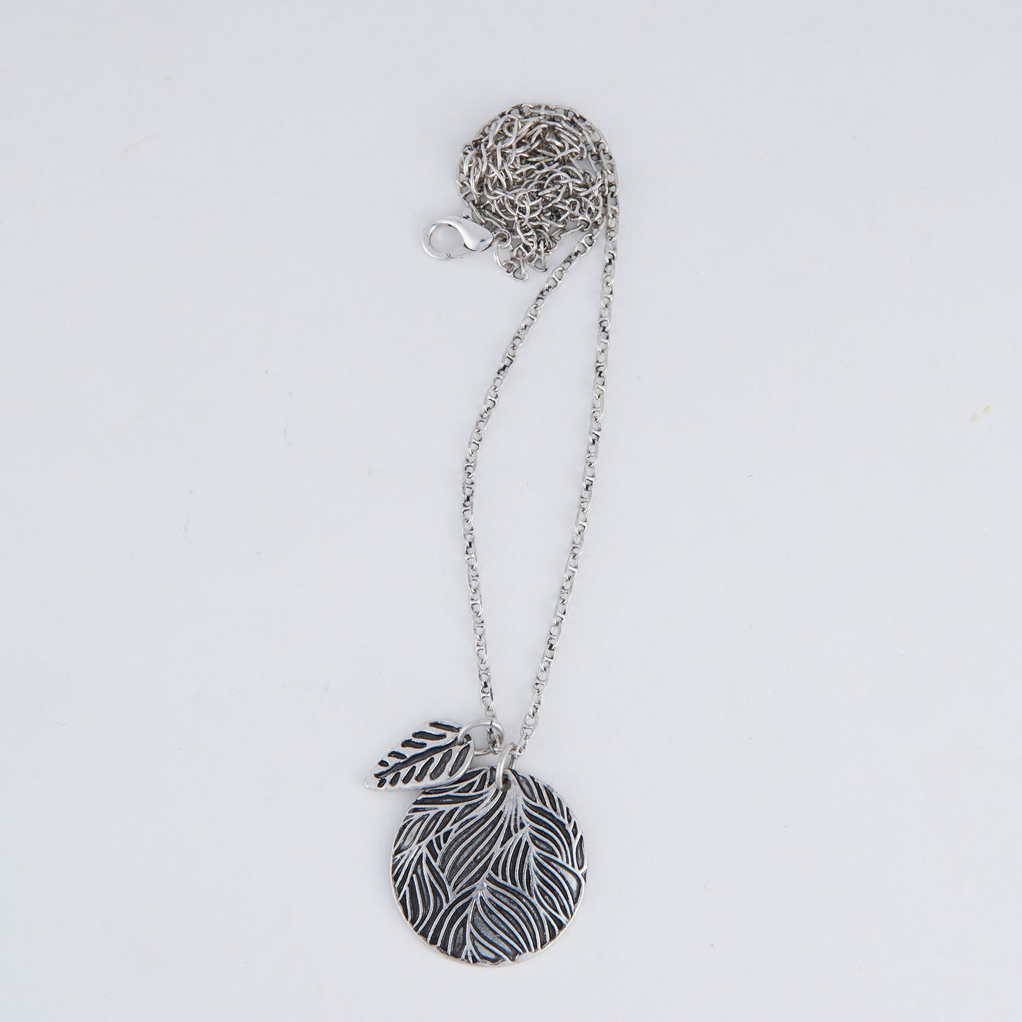 Zara Engraved Leaf Pendant Necklace