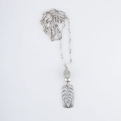 Bela Leaf Pendant Necklace