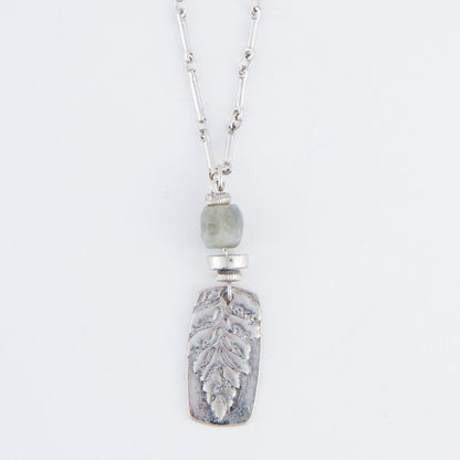 Bela Leaf Pendant Necklace