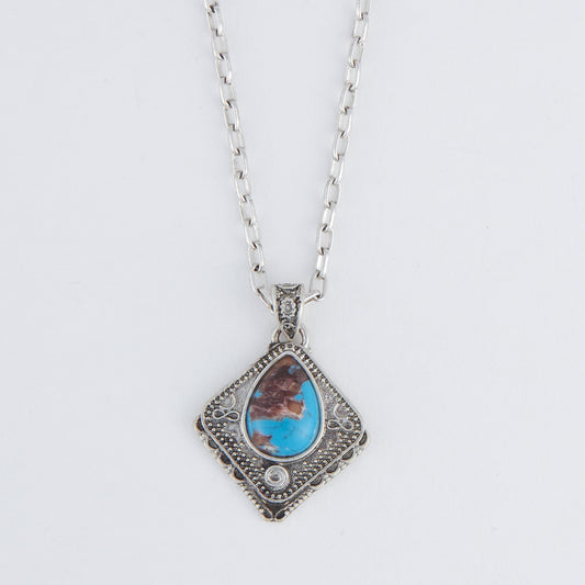 Asteria Square Pendant Necklace