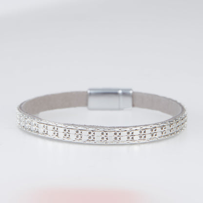 Marlie Dainty Chain Magnetic Bracelet