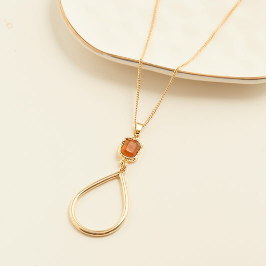 Kinny Teardrop Pendant Necklace