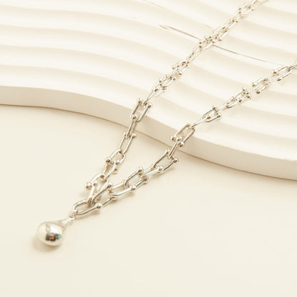 Kennie Teardrop Pendant Necklace