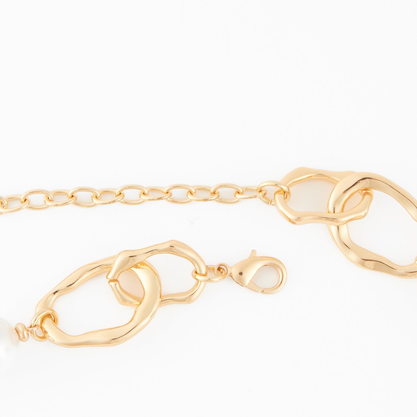 Elodie Chunky Linked Pearl Necklace