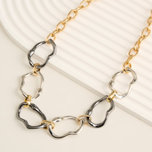 Willa Two Tone Chunky Wavy Link Collar Necklace