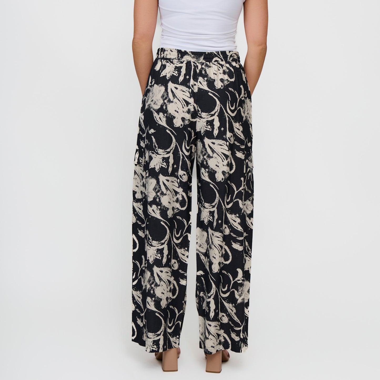 Laine Wide Leg Cargo Pants