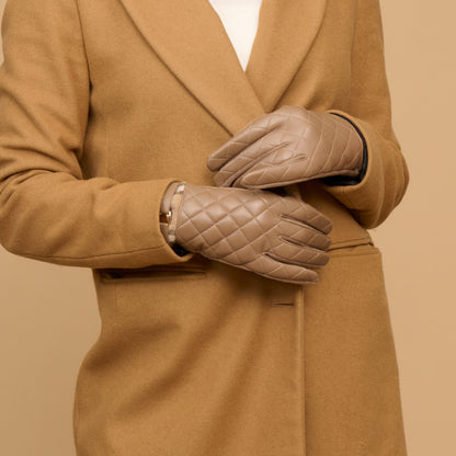 Vivi Plaid Trim Quilted Vegan Leather Gloves