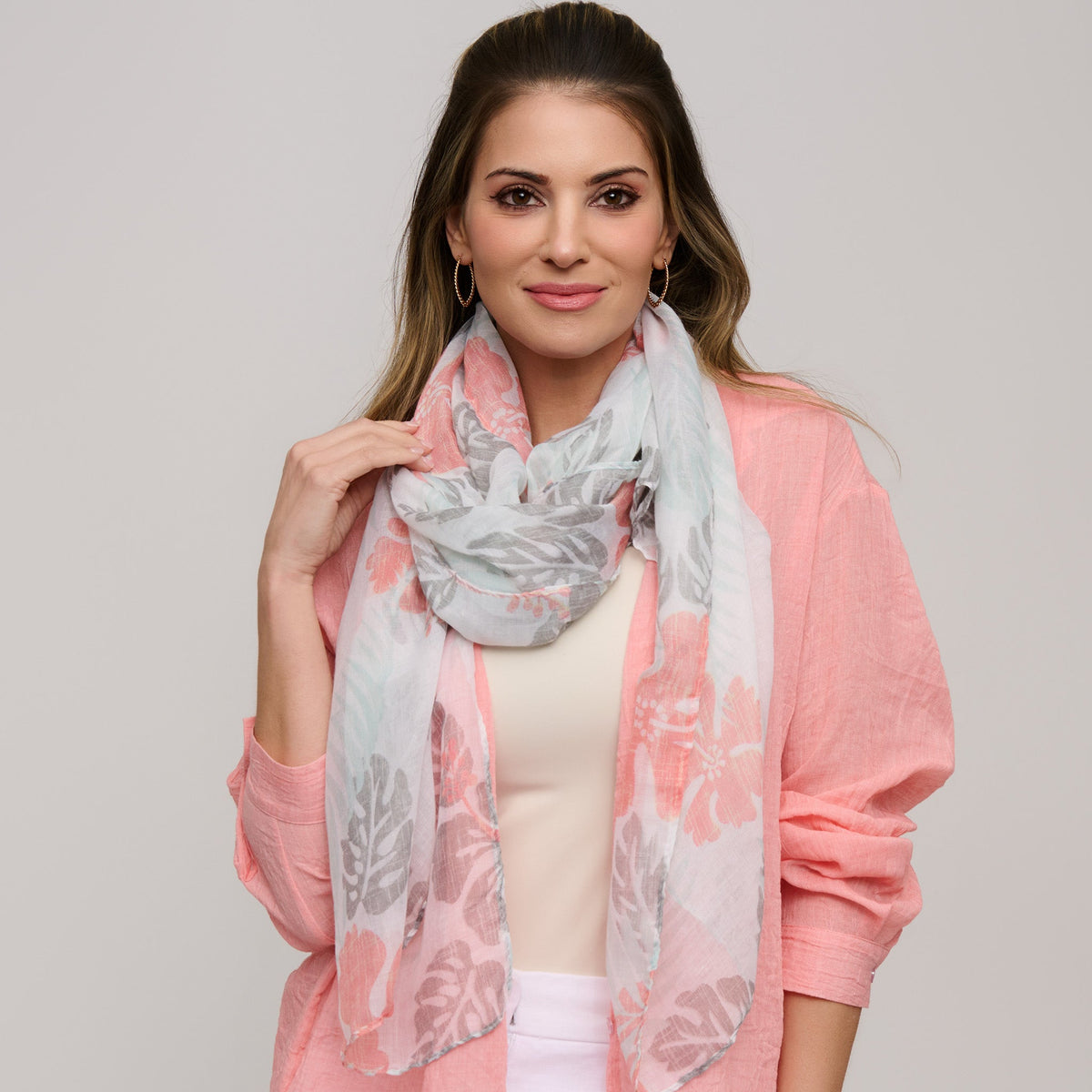 Kiana Hawaiian Print Lightweight Scarf